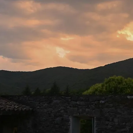 Le Petit Mas Des Hirondelles Villa *