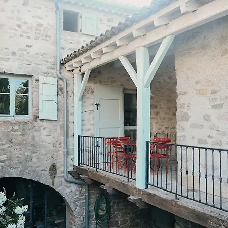 Le Petit Mas Des Hirondelles