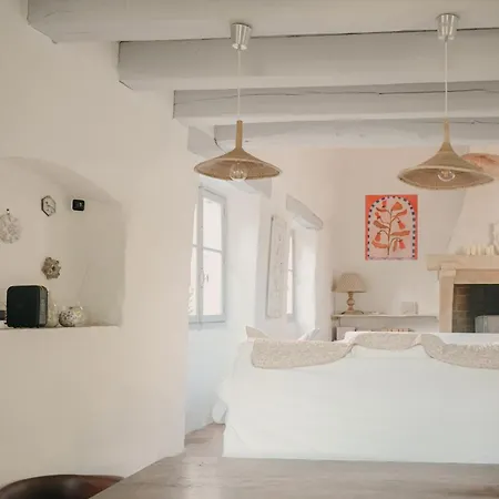 Le Petit Mas Des Hirondelles Villa *