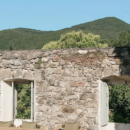Le Petit Mas Des Hirondelles Villa