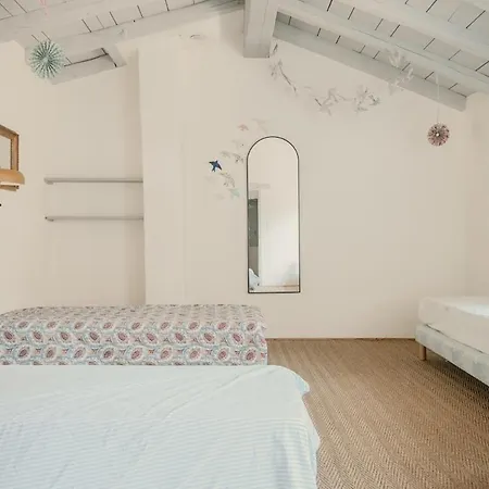 Le Petit Mas Des Hirondelles Villa *