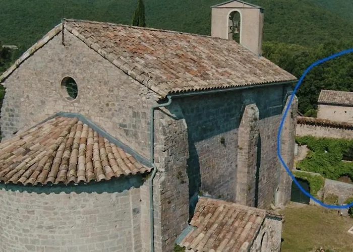 Le Petit Mas Des Hirondelles * Cros (Gard)